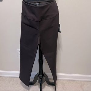 JONES & CO JONES NEW YORK Brown Plus Tummy Control Cropped Pants 2x